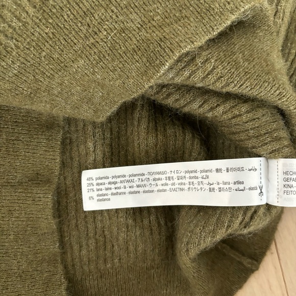 ZARA Alpaca and Wool Sweater - Picture 6 of 7